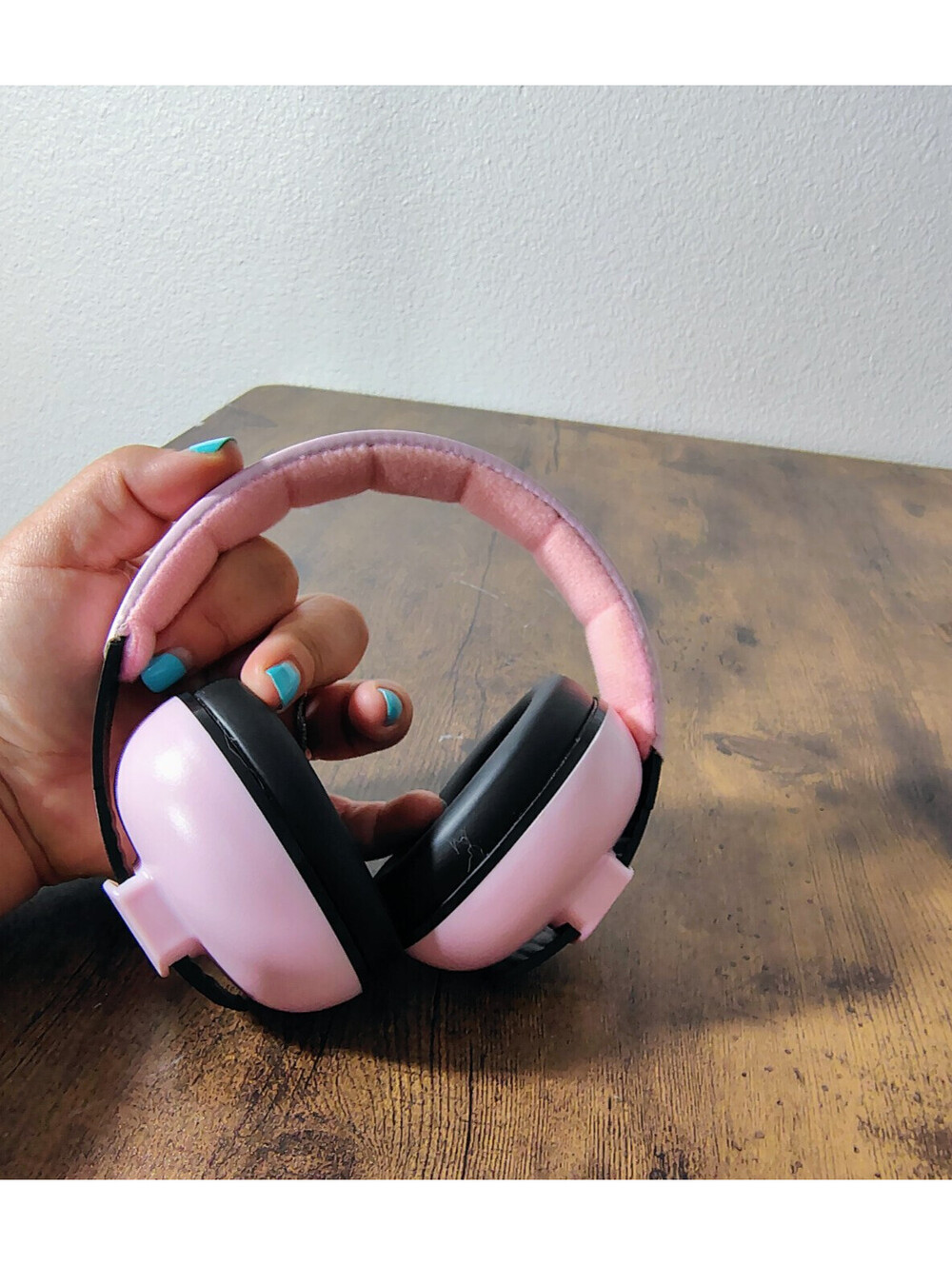 3M Peltor Kids Hearing Protection Earmuffs Pink Noise Cancelling Ear Muffs
